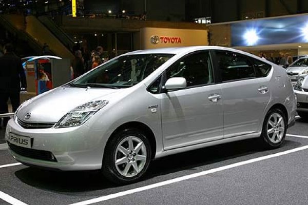 Toyota planeja nacionalizar híbrido Prius