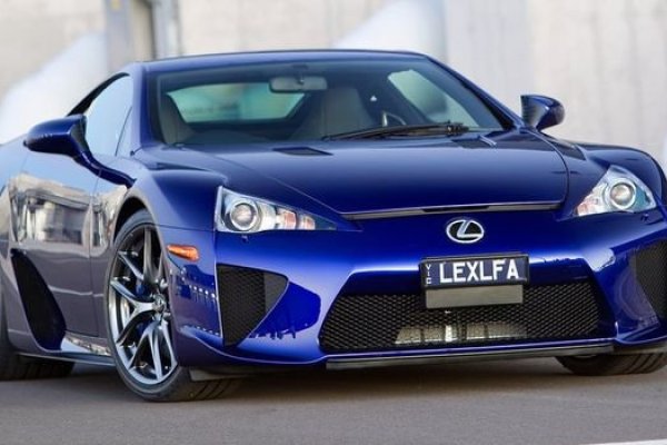 RUMOR: BMW E LEXUS FARÃO NOVO LFA