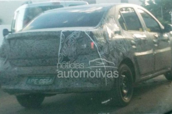 EXCLUSIVO: FLAGRAMOS O NOVO LOGAN JÁ EM TESTES NO BRASIL
