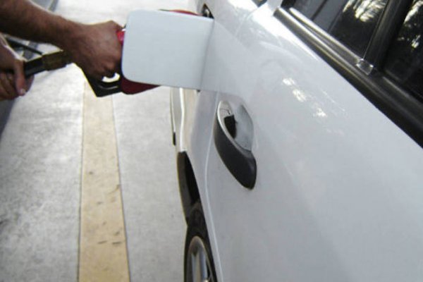 GOVERNO PREPARA REAJUSTE DA GASOLINA