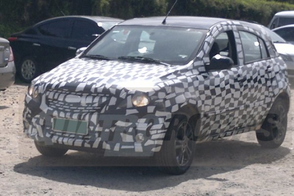 NOVO AGILE É FLAGRADO EM TESTES