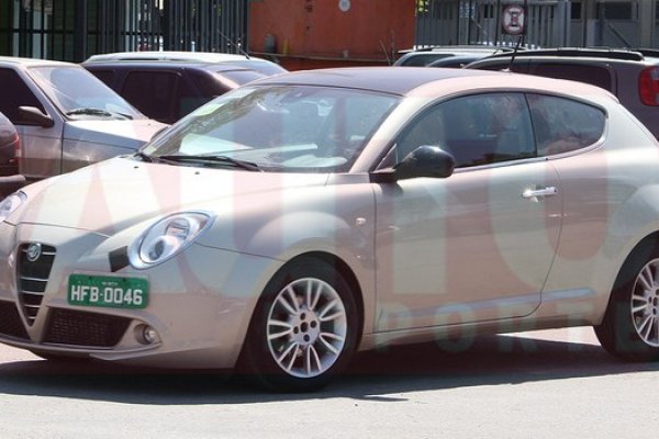 MODELOS DA ALFA ROMEO RODAM EM TESTES NO BRASIL