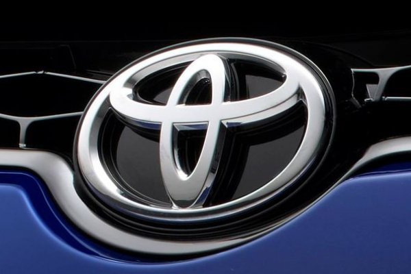 TOYOTA MOSTRA MAIS TEASERS DO NOVO COROLLA