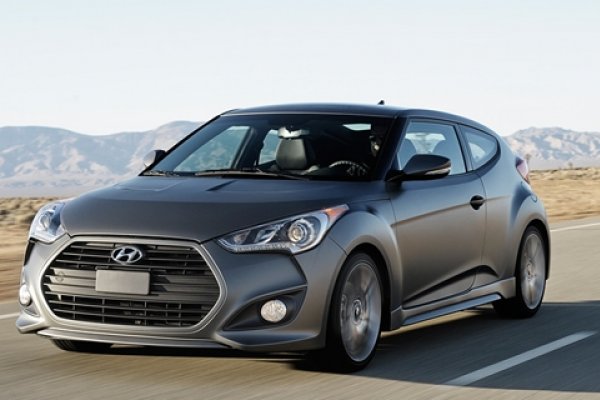 Hyundai considera versão mais potente do Veloster.