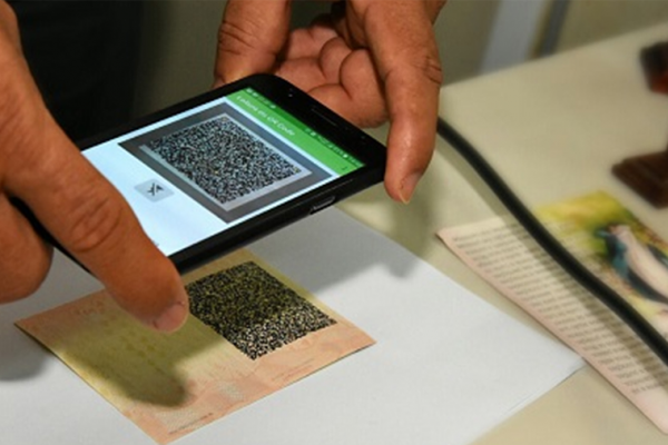 CNH BRASILEIRA GANHA CÓDIGO QR PARA ACESSO A INFORMAÇÕES VIA CELULAR