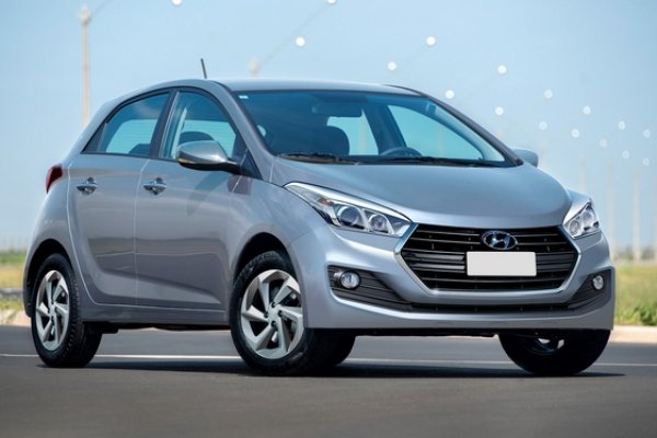 HYUNDAI REVELA PRIMEIRO TEASER DO HB20 RENOVADO