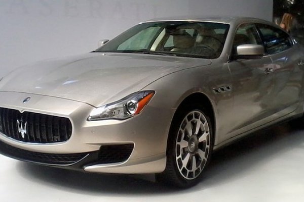 MASERATI QUATTROPORTE GTS DESEMBARCA NO BRASIL POR R$ 950 MIL
