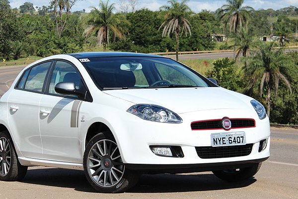 Fiat Bravo ganha versão Sporting por R$ 58.140