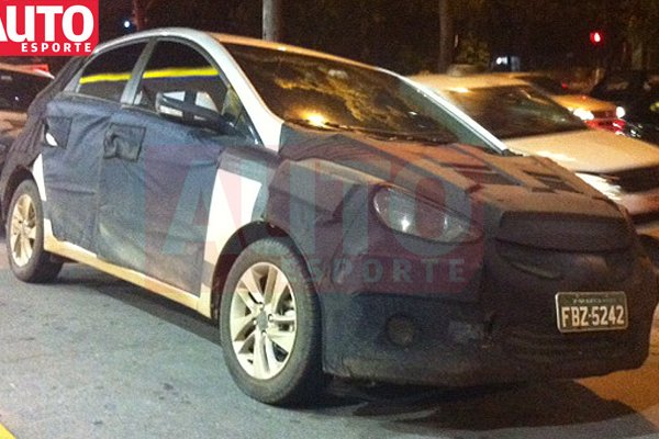 Novo compacto da Hyundai roda em SP