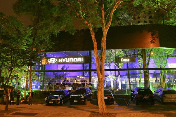 HYUNDAI-CAOA ABRE LOJA CONCEITO EM SP