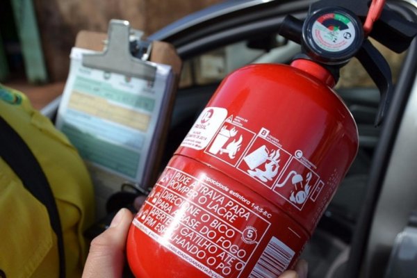 OBRIGATORIEDADE DOS EXTINTORES PODE VOLTAR A VALER NO BRASIL
