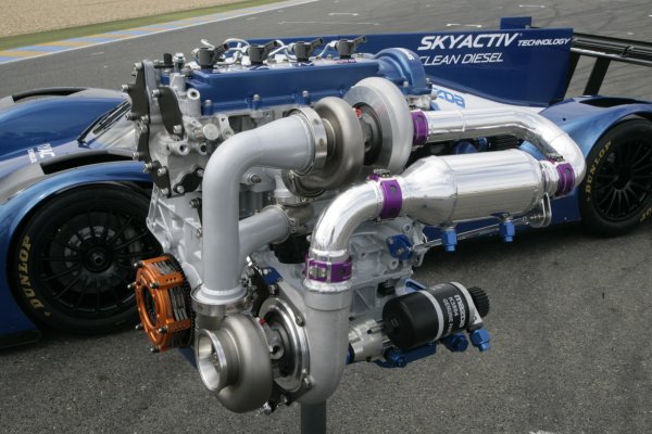 Fiat negocia com Mazda uso do motor Skyactiv 