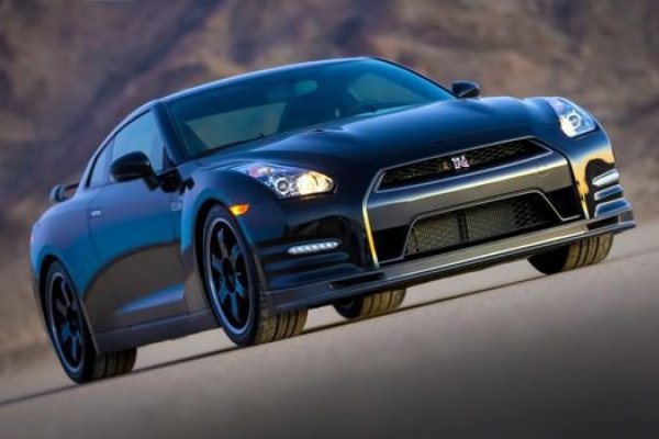 NISSAN GT-R NISMO PODE QUEBRAR RECORDE DE ACELERAÇÃO