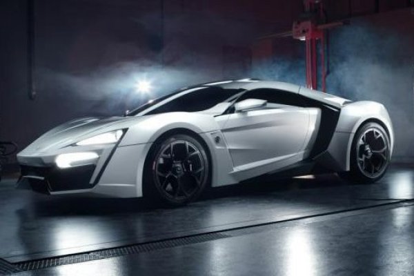 LYKAN HYPERSPORT RODA EM MÔNACO