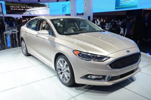 RENOVADO, FORD FUSION 2017 ESTREIA NO BRASIL EM SETEMBRO