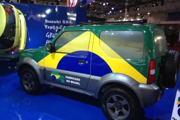 Suzuki mostra Jimny fabricado no Brasil 