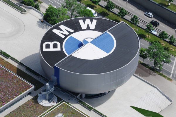 Governo confirma fábrica da BMW em Santa Catarina 