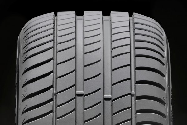 MICHELIN RECOMENDA USAR PNEUS ATÉ O LIMITE LEGAL