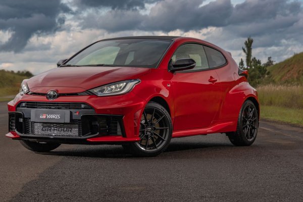 Toyota GR Yaris entra em pré-venda, mas preço "vai te fazer chorar"