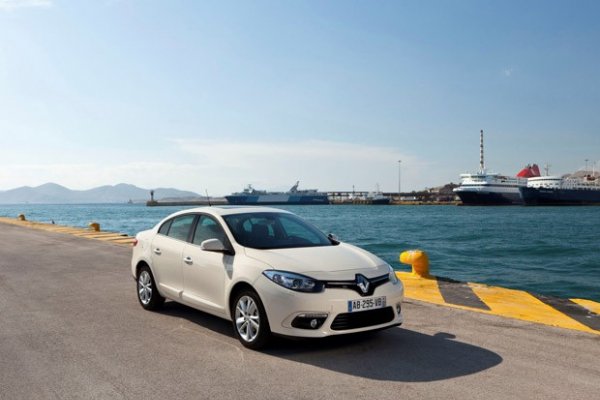 Fluence ganha o novo visual da Renault e é revelado em Istambul