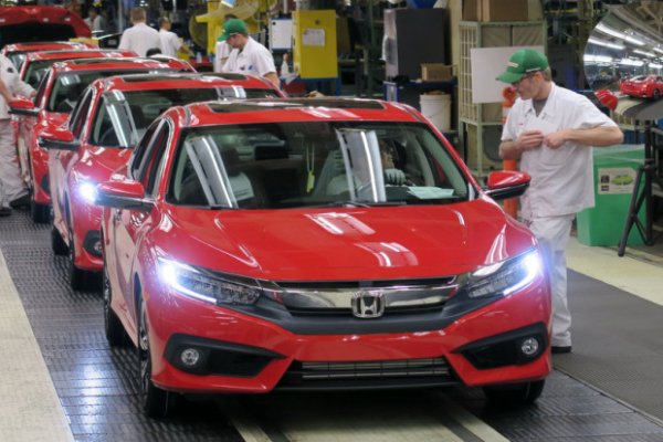HONDA COMEÇA A FAZER NOVO CIVIC