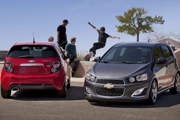 Nos EUA, Sonic hatch ganha motor turbo de 139 cv