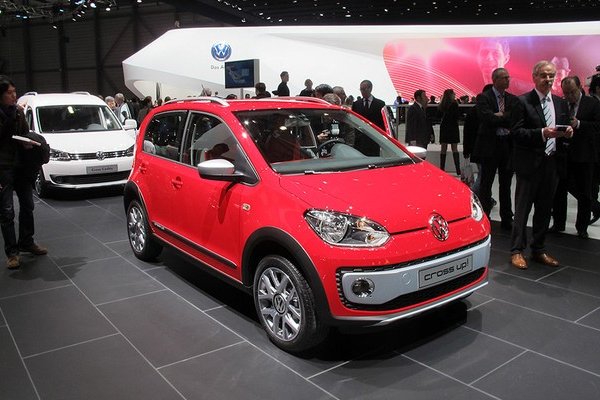 VOLKSWAGEN APRESENTA CROSS UP!