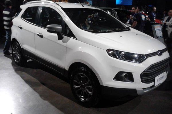 Novo EcoSport 2013 já superou a marca dos 6.000 vendidos em Outubro 
