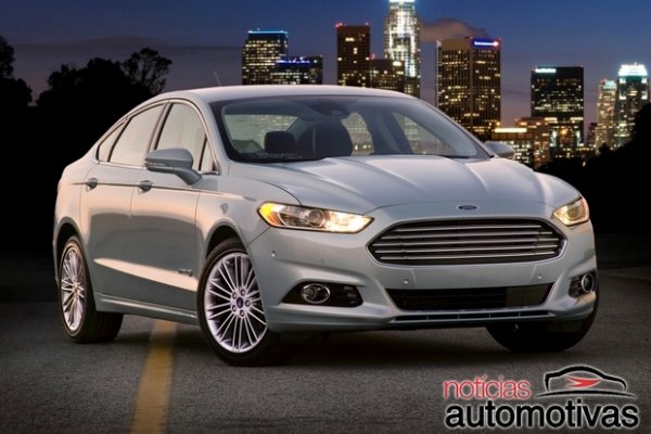 Ford Fusion ganha pontuação máxima nos testes do NHTSA