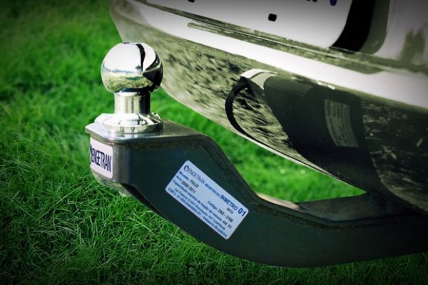 Engate não é acessório estético, aumenta danos em colisão e pode dar multa