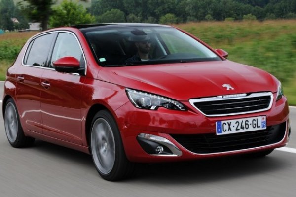 PEUGEOT JÁ TRABALHA NO 308 GTI COM MOTOR 1.6 TURBO DE 250 CV