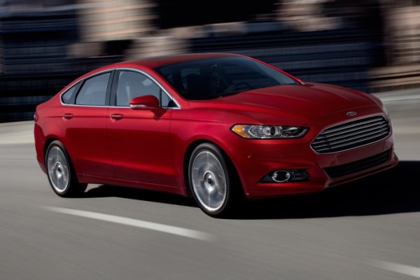 Interessados já enfrentam fila de espera para comprar o novo Ford Fusion 
