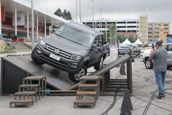 Salão do Automóvel tem vários modelos para test drive