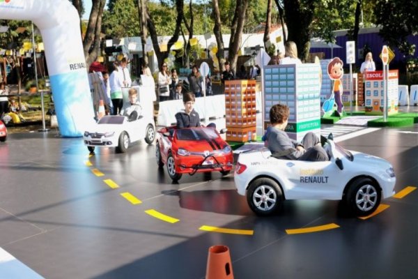 PROGRAMA EDUCATIVO DA RENAULT TEM MINI CIDADE INFANTIL