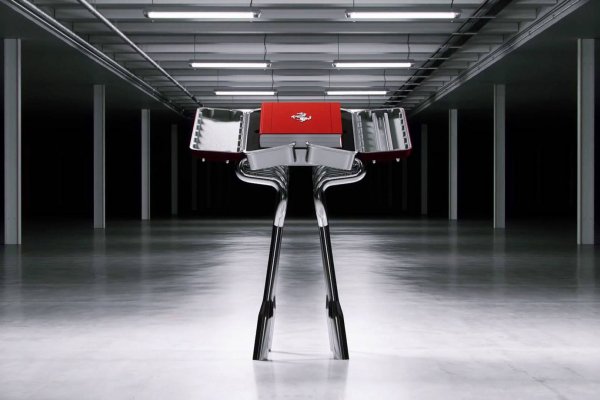 Ferrari lança livro que custa mais do que Jeep Compas