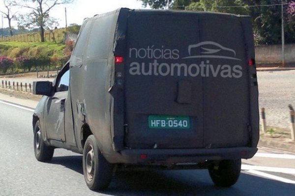 NOVO FIAT FIORINO É FLAGRADO NA FERNÃO DIAS EM MINAS GERAIS