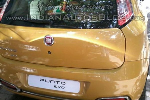 SURGEM MAIS IMAGENS DO NOVO PUNTO REESTILIZADO