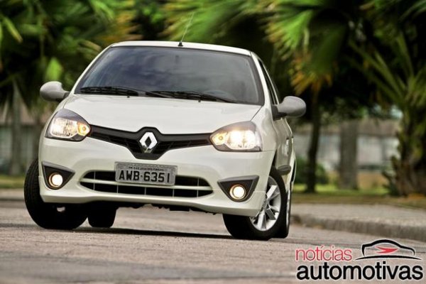 DE VISUAL RENOVADO, RENAULT CLIO USA A MATEMÁTICA PARA SEDUZIR PÚBLICO JOVEM