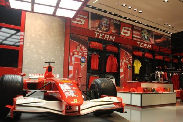 Rio de Janeiro ganha butique oficial da Ferrari