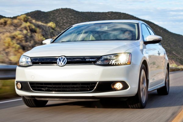 Sistema híbrido flex da Volkswagen pode usar mecânica do Jetta