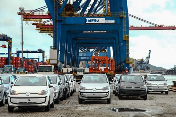 VOLKSWAGEN AMPLIA EXPORTAÇÕES EM 23% E ENVIA UP! PARA O MÉXICO