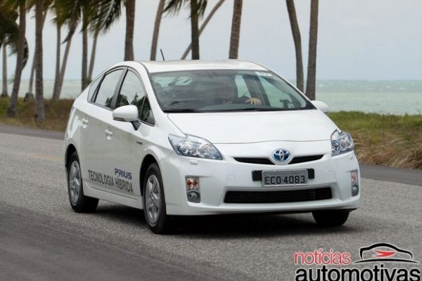TOYOTA PRIUS PODERÁ SER FABRICADO NO BRASIL E SE TORNAR FLEX