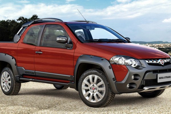 FIAT REVELA STRADA TRÊS PORTAS