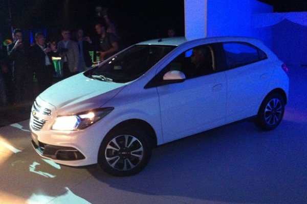 Salão do Automóvel: Onix é o grande destaque da Chevrolet 