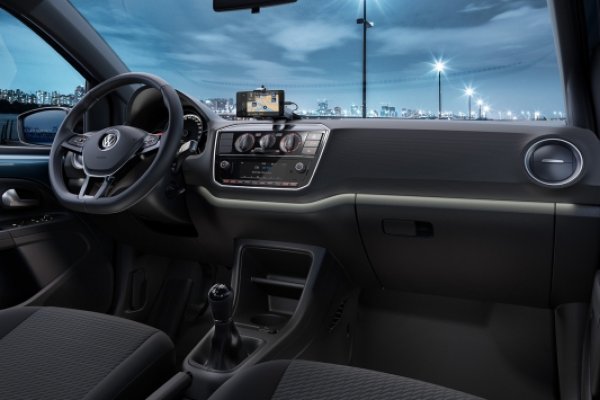 NOVO UP! VEM COM ILUMINAÇÃO AMBIENTE PRESENTE CARROS SUPERIORES