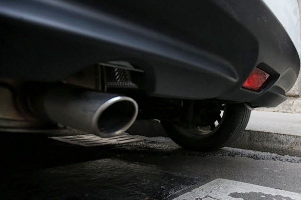 CIDADE ALEMÃ FORÇA MONTADORAS A ZERAR POLUIÇÃO DO DIESEL