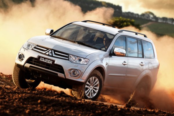 MITSUBISHI LANÇA A LINHA 2014 DO PAJERO DAKAR A PARTIR DE R$ 146,9 MIL