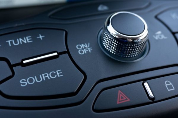 FORD E TOYOTA FIRMAM PARCERIA PARA PADRONIZAR APLICATIVOS