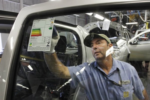 Etiquetagem veicular será obrigatória em dois anos