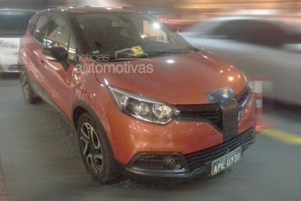 EXCLUSIVO: RENAULT CAPTUR JÁ RODA EM TESTES AQUI NO BRASIL, MODELO CHEGA EM 2014